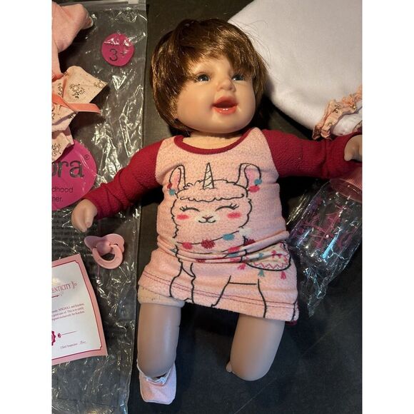 SWEET KAYDORA BABY DOLL, 16" VINYL /FABRIC, BROWN HAIR, BLUE EYES WITH BOX - Picture 2 of 9